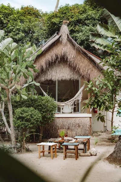 Bungalow con vista sul giardino — Sea Love Beach Bar & Bungalows